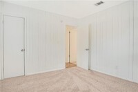 6103 Oakwood Cir SW - 24