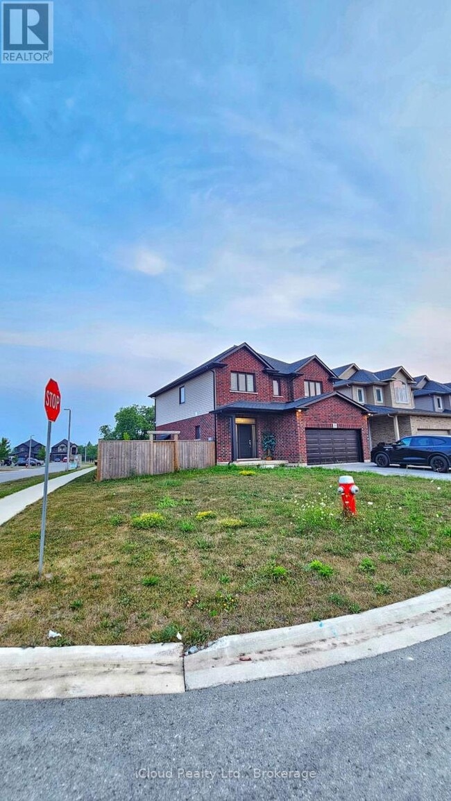 89 LAURENT Ave in Welland, ON - Building Photo - Building Photo