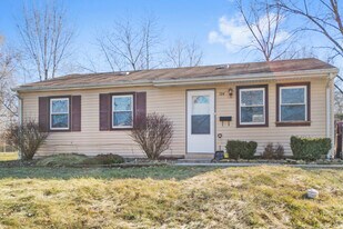 594 Andover St in Chicago Heights, IL - Building Photo