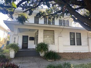 616 W Azeele St, Unit #3 in Tampa, FL - Foto de edificio - Building Photo