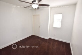 1240 W 82nd St in Los Angeles, CA - Building Photo - Building Photo