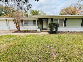 2310 Pecos in La Marque, TX - Building Photo - Building Photo