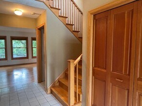14531 Wellington Rd in Wayzata, MN - Building Photo - Building Photo