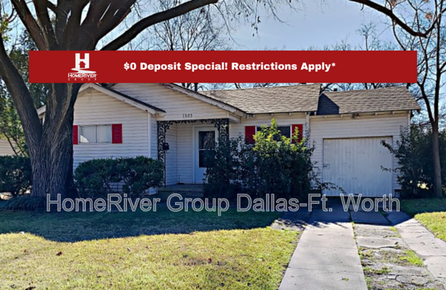 property at 1303 Casa Vale Dr