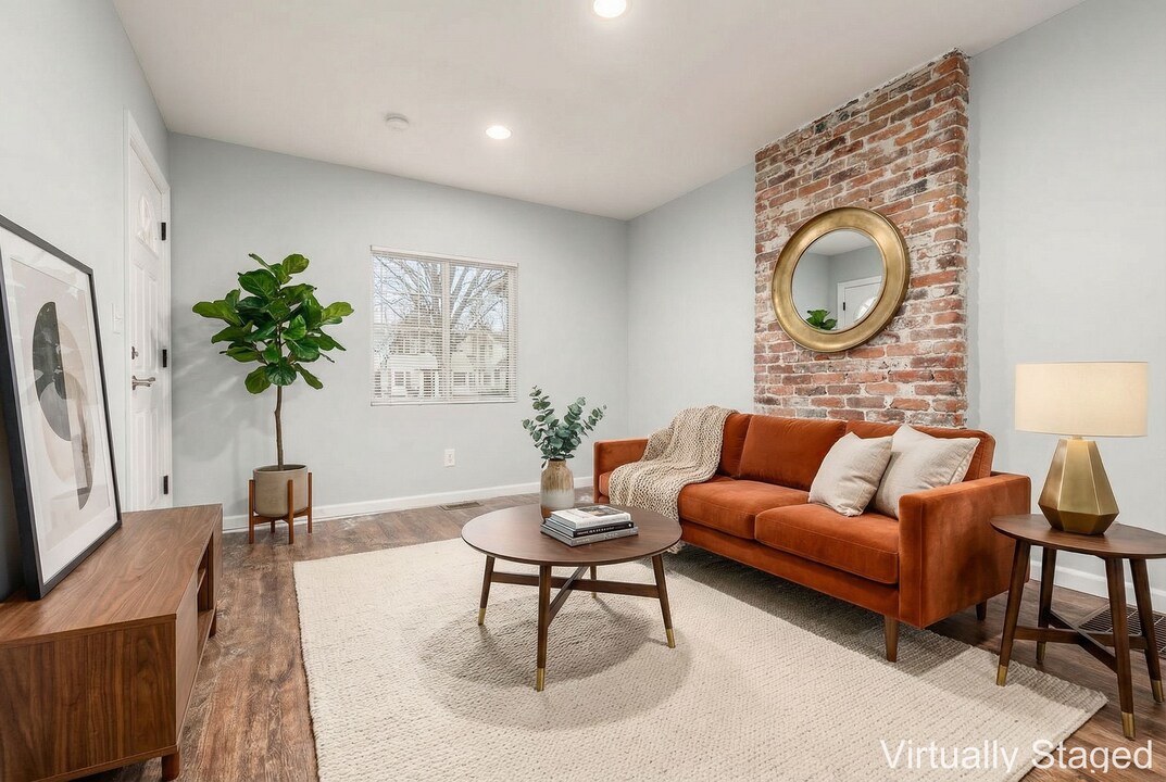 486-488-488 S Huron Ave in Columbus, OH - Building Photo