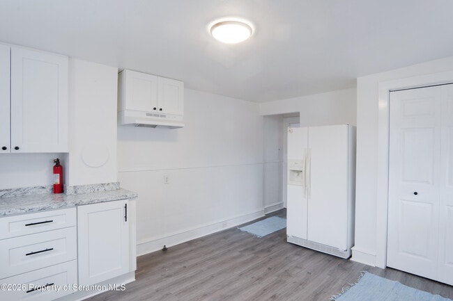 118 E Carey St in Plains, PA - Building Photo - Building Photo