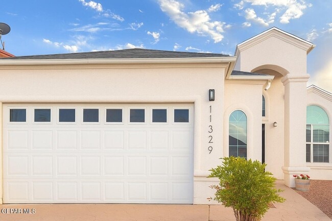 11329 Manuel Moreno Dr