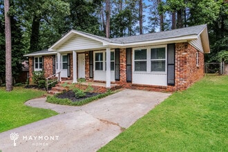 448 Pitney Rd in Columbia, SC - Foto de edificio - Building Photo