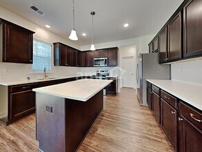 1144 Alice Smalls Rd in Mount Pleasant, SC - Building Photo - Building Photo