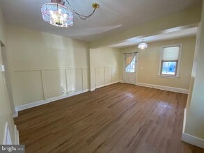 19 E Millbrooke Ave in Woodstown, NJ - Building Photo - Building Photo