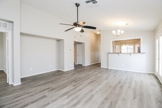 67 E Nolana Pl in San Tan Valley, AZ - Building Photo - Building Photo