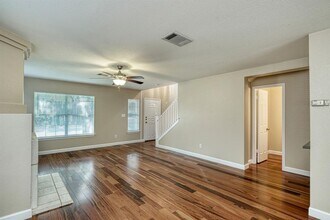 11412 Kingsgate Dr in Austin, TX - Building Photo - Building Photo