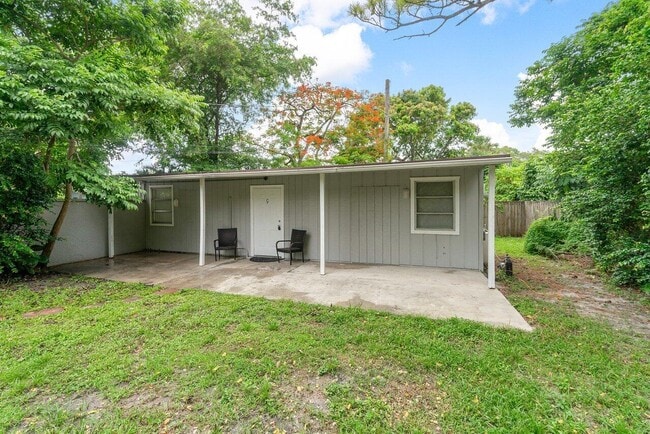4088 Kirk Rd in Lake Worth Beach, FL - Building Photo - Building Photo