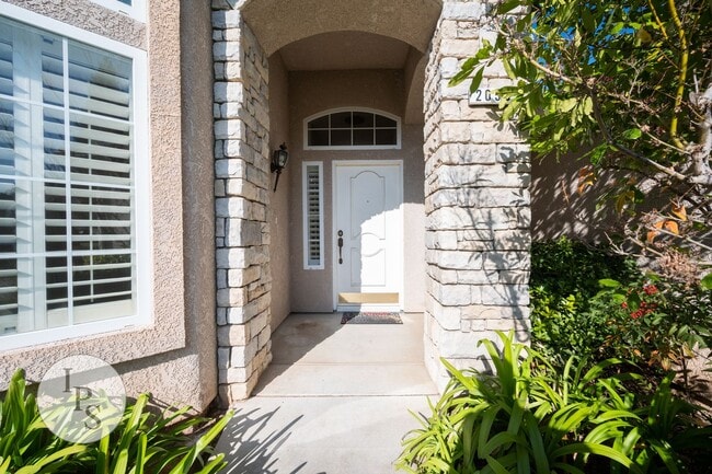 2056 W Fir Ave in Fresno, CA - Building Photo - Building Photo