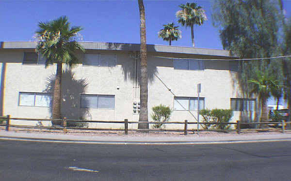 1809 E Broadway Rd in Mesa, AZ - Building Photo - Building Photo