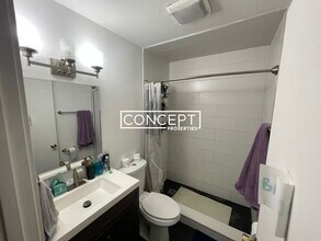 776 Columbus Ave, Unit 5 in Boston, MA - Foto de edificio - Building Photo