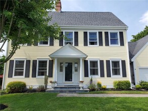 4 Key Ct in Newport, RI - Foto de edificio - Building Photo