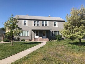 1347 Thayer Dr in Richland, WA - Building Photo