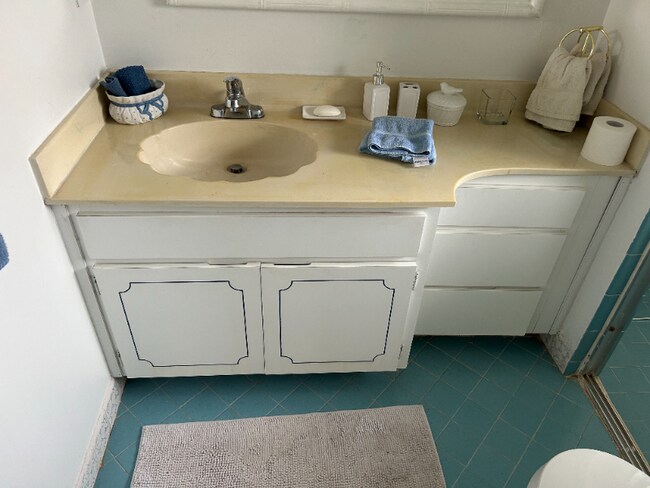 392 NW 42nd St in Boca Raton, FL - Building Photo - Building Photo