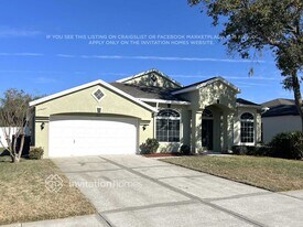 3802 Cold Creek Dr in Valrico, FL - Building Photo