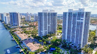 21050 Point Pl in Aventura, FL - Foto de edificio - Building Photo