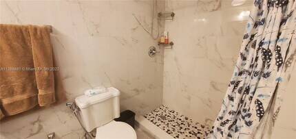 4275 NW S Tamiami Canal Dr-Unit -2-108 in Miami, FL - Building Photo - Building Photo