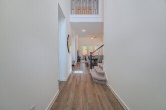 662 Lost Maples Bend Ln in Conroe, TX - Foto de edificio - Building Photo