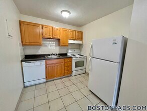 75 Gardner St, Unit 37 in Boston, MA - Building Photo - Building Photo