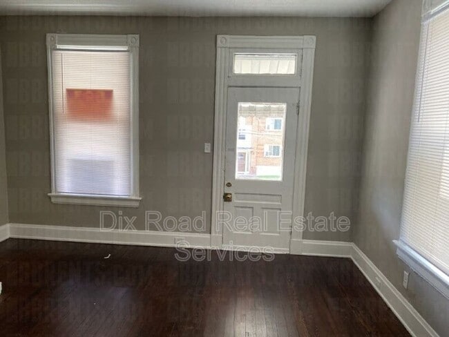 4225 Virginia Ave in Cincinnati, OH - Building Photo - Building Photo