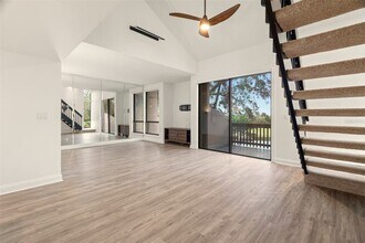 1328 Pelican Creek Crossing in St. Petersburg, FL - Building Photo - Building Photo