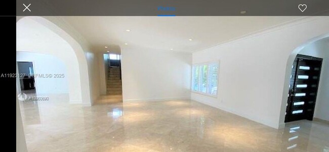 100 S Prospect Dr in Coral Gables, FL - Building Photo - Building Photo