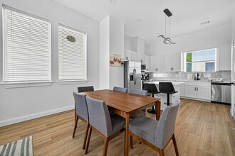 6346 Culberson St in Houston, TX - Foto de edificio - Building Photo
