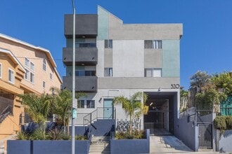 520 N Virgil Ave, Unit 8 in Los Angeles, CA - Building Photo - Building Photo