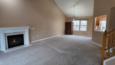 3618 Legend Oaks Dr in Amelia, OH - Building Photo - Building Photo