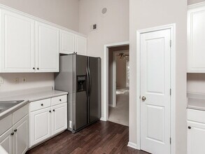 2717 Twisted Oak Cove N in Memphis, TN - Building Photo - Building Photo