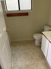 876 Valencia St in San Francisco, CA - Building Photo - Building Photo