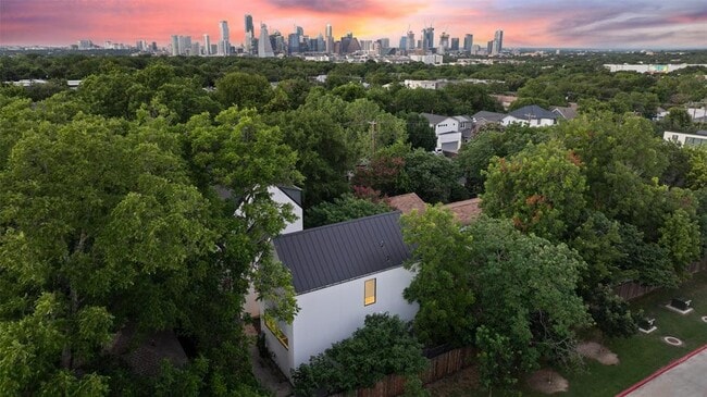 1903 Frazier Ave in Austin, TX - Building Photo - Building Photo