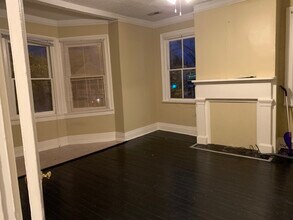 421 E Anderson St, Unit B in Savannah, GA - Building Photo - Building Photo