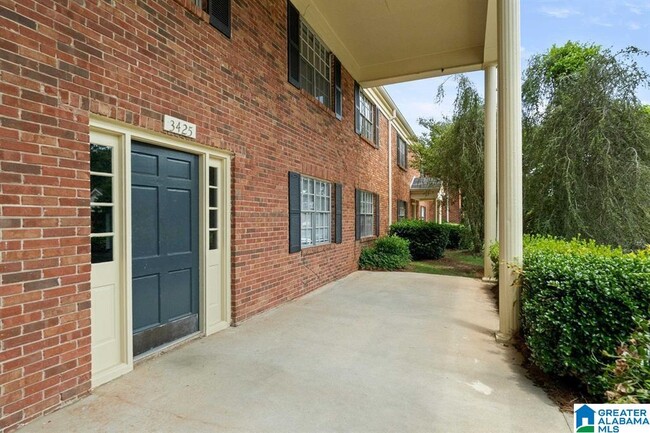 3425 Sandner Ct in Homewood, AL - Building Photo - Building Photo