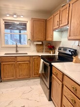 300 NC-54 in Carrboro, NC - Building Photo - Building Photo