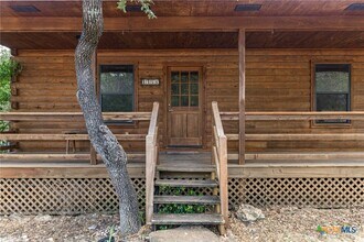 1466 Bonnyview Dr in Canyon Lake, TX - Building Photo - Building Photo