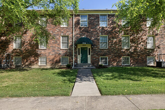 Westbury Harbour in Louisville, KY - Building Photo - Building Photo