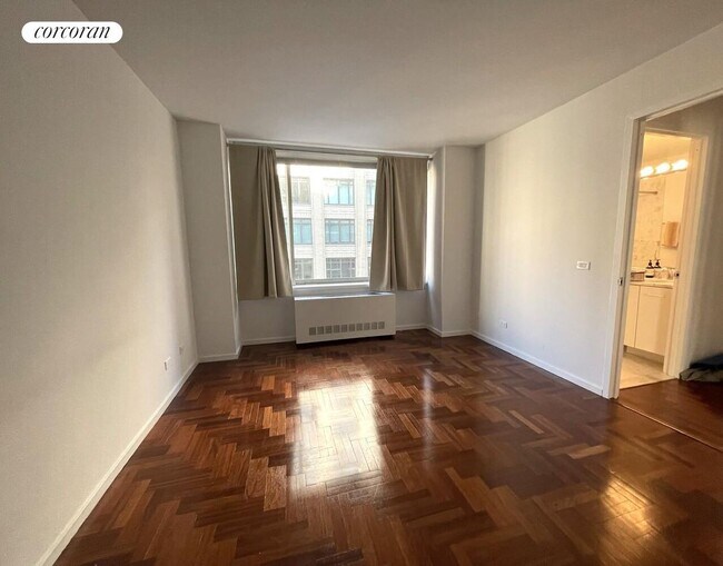 2373 Broadway in New York, NY - Building Photo - Building Photo