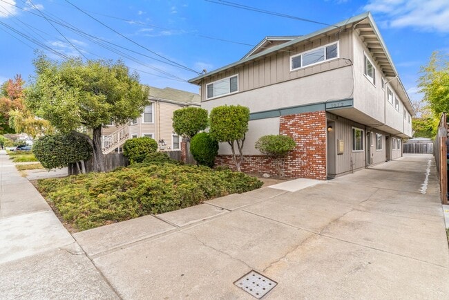 property at 1072 Park Ave