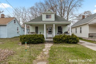 1857 Crowley St in Muskegon, MI - Building Photo