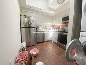 71 Gainsborough St, Unit 301 in Boston, MA - Building Photo - Building Photo