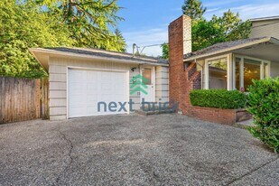 10435 SE 13th St in Bellevue, WA - Building Photo
