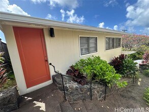 1440 Kapiolani Blvd in Honolulu, HI - Building Photo - Building Photo