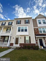 2817 Shearwater Ln in Frederick, MD - Building Photo