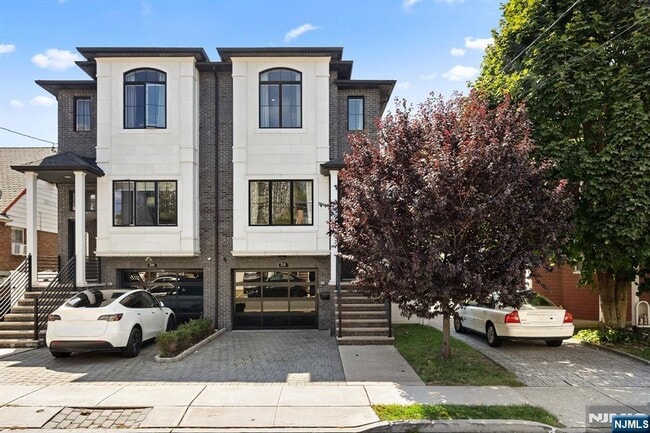 property at 210 Knox Ave